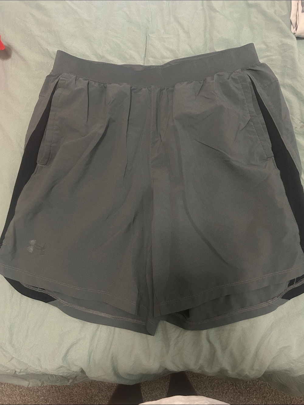 Under Armour Men's Gray Athletic Shorts with Black Side Panels